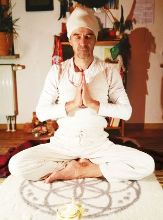 Kundalini Yoga Sadhana