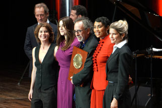 Festival Lumière à Lyon avec Martin Sorsese  en invité d'Honneur , ici avec  Salma Hayek,  qui lui  a remis le  Prix Lumière © Anik COUBLE