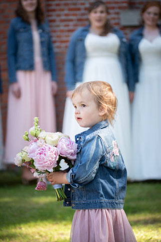 de verf is watervast het jasje blijft wasbaar