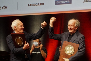 Festival Lumière à Lyon avec Martin Sorsese  en invité d'Honneur , ici avec  Salma Hayek,  qui lui  a remis le  Prix Lumière © Anik COUBLE