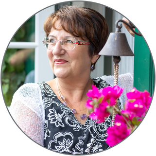 Claudine Hildebrand 