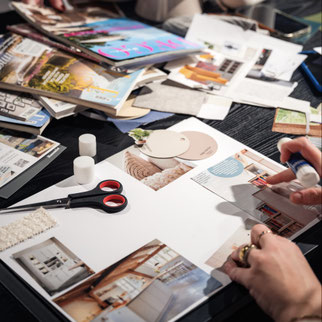 Bunte Bilder und papierschnipsel um eine Collage zu erstellen 