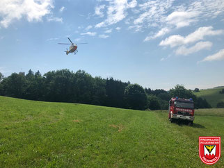 11.06.2021 - Unfall Person eingeklemmt