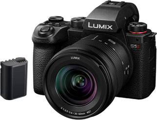 lumix S5 2