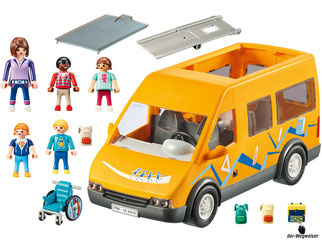 Im Paket Playmobil 9419 ist ein Schulbus, eine Frau, zwei Mädchen, zwei Jungen, ein Dacheinsatz, ein Rollstuhl, eine Rampe, drei Rucksätze und eine Schultasche enthalten. 