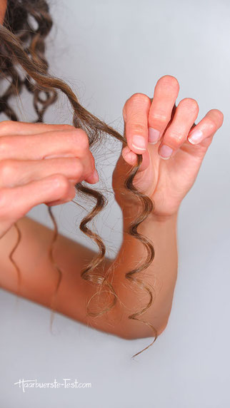 kleine locken mit glätteisen machen