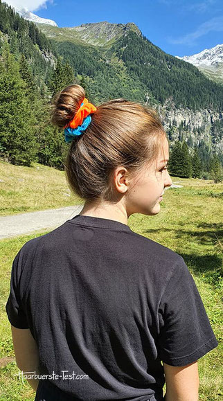 dutt mit scrunchie