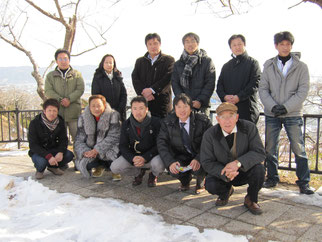 FKJ参加会員と日和公園にて