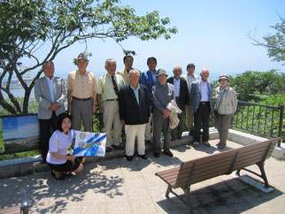 石巻市日和公園にて視察参加メンバー