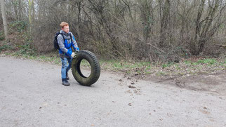 Radlos. Warum landet Müll immer wieder in der Natur?