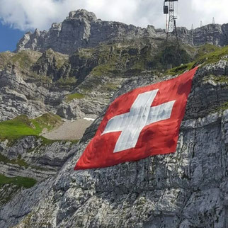 Schweizer Nationalfeiertag Zora On The Roads Webseite