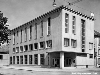 Die Neumarktpost ersetzte die Postfilialen bei der Altstadt. Foto: Postkartensammlung der Stadtbibliothek Biel.