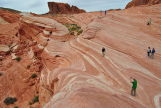 sandsteinformation in utah bei der mietwagenreise usa westen