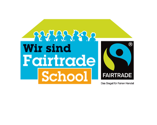Haus mit Fairtrade-Logo, das die Fairtrade-Schule auszeichnet