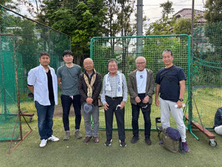 応援のOBと元顧問の越部先生