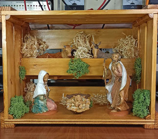Presepe in cassetta di legno 2022