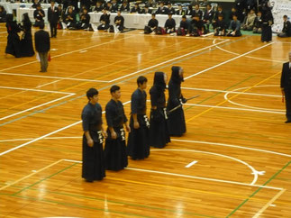 男子団体戦　決戦に臨む選手たち