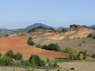 Terres rouges de Granès - Randonnée Pyrénées Audoises