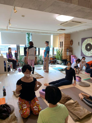 日本でインド直伝の知恵を体験する充実の学び