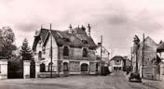 La maison de nos amis Roux avant d'être la nouvelle Mairie