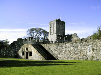 MUGDOCK CASTLE. FIEF DU CLAN GRAHAM DEPUIS LE 13è s. RUINES QUI SONT TOUJOURS LA VITRINE DU CLAN GRAHAM. GLASGOW, STIRLING G 22, ROYAUME-UNI