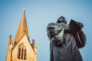 Lutherdenkmal an der Erfurter Kaufmannskirche