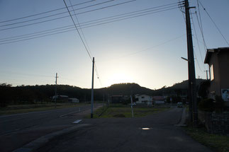 夕暮れ前の「春日山城跡」。秋の静寂に包まれて