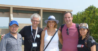 En mai dernier dans la réserve ornithologique Zwin, le staff belge (Philippe Vander Elst et Diana I. Marulanda) avec le directeur de Biotropical Guillem Chacon, la consultante événementielle Sandra Díaz et un membre de l'équipe ornithologique du Zwin