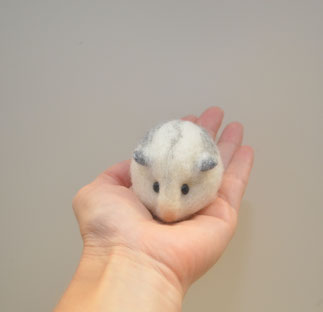 Hamster aus Filz, Abbild Hamster, Hamster nadelgefilzt, gefilzter Hamster, filzen, Filztiere, Filzhamster, Sonderanfertigung Hamster, Hamster Wolle, Wollhamster, Zwerghamster