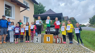 Maria Maier gewinnt die starke U8 Klasse weiblich