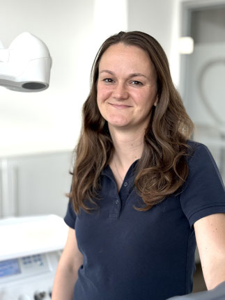 Zahnärztin Dr. Christina Brückner Döbeln