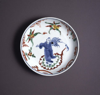 Fig. 7 Blue-and-White Wucai Dish with an Immortal, Tianqi mark © The Trustees of the British Museum