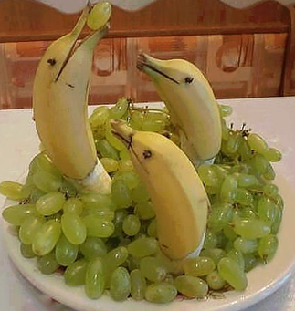 Delfini alla frutta