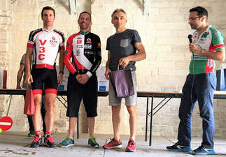 Podium catégorie E: Loïc second