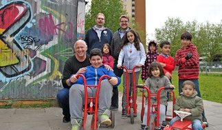 Nitzan Aviv bei seinem Besuch in Buxtehude im vergangenen Jahr - hier beim Kinderforum des SJR in der Sagekuhle