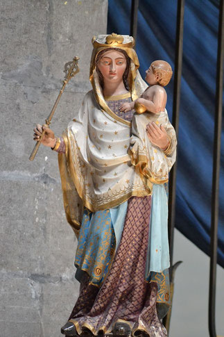 https://pixabay.com/fr/photos/statue-vierge-marie-sceptre-enfant-4983935/
