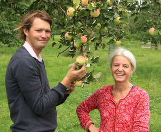 Georg Loferer und Eva Bichler-Öttl sind die "Kümmerer" des Projektes "Apfel-Birne-Berge"