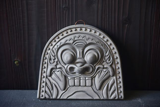 ❙ 壁掛け鬼面瓦-Ridge-end tile for wall hangings - 鬼瓦工場 ❙ 壁掛け鬼面瓦-Ridge-end tile for wall hangings - 鬼瓦工場
