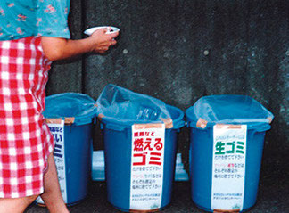 夏祭りの際のゴミ分別回収