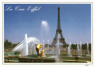 PARIS. La Tour Eiffel et les Jets d'eau du Trocadero
