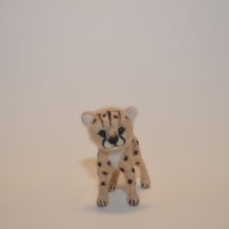 Gepard aus Filz, Gepard, filz, nadelgefilzt, filzen, Filztier, Wolle