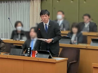 2月20日全員協議会での質問(議場)ばんしょう映仁