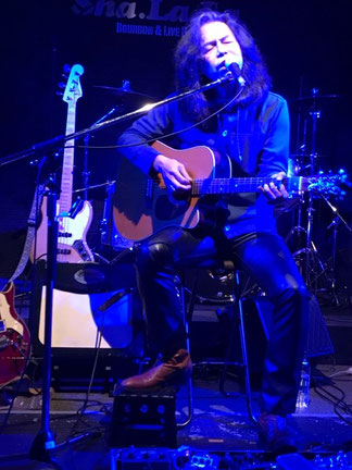 旧制高知高等学校五十周年記念　レコード(3枚組 加藤登紀子他)＋校歌・南溟寮歌集 旧制高知高等学校五十周年記念 レコード(3枚組 加藤登紀子他)＋