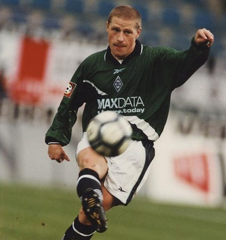 Max Eberl trug die Nr. 2 von 1999 bis 2005.