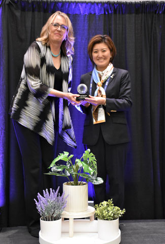 USLPGA Professionals National President Marvol Barnard and Satomi Sugiyama  at the USLPGA  Professionals Rolex Awards Ceremony, Fl, USA