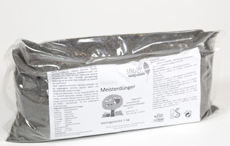 Snoeks Meisterdünger ist ein guter organisch-biologischer Allround-Dünger. www.the-golden-rabbit.de