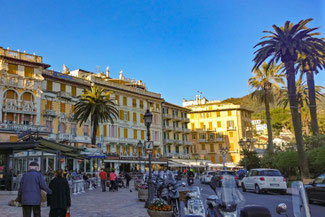 Italien, Italienische Riviera, Rapallo, Restaurants, Promenade, Die Traumreiser