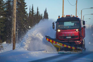 Lappland, Finnland, Finnisch Lappland, Die Traumreiser, Winterdienst, Schneepflug, Reisetipps