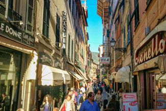 Italien, Italienische Riviera, Rapallo, Fußgängerzone, Die Traumreiser