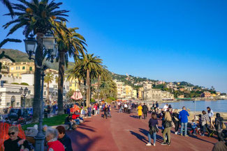 Italien, Italienische Riviera, Rapallo, Uferpromenade, Die Traumreiser